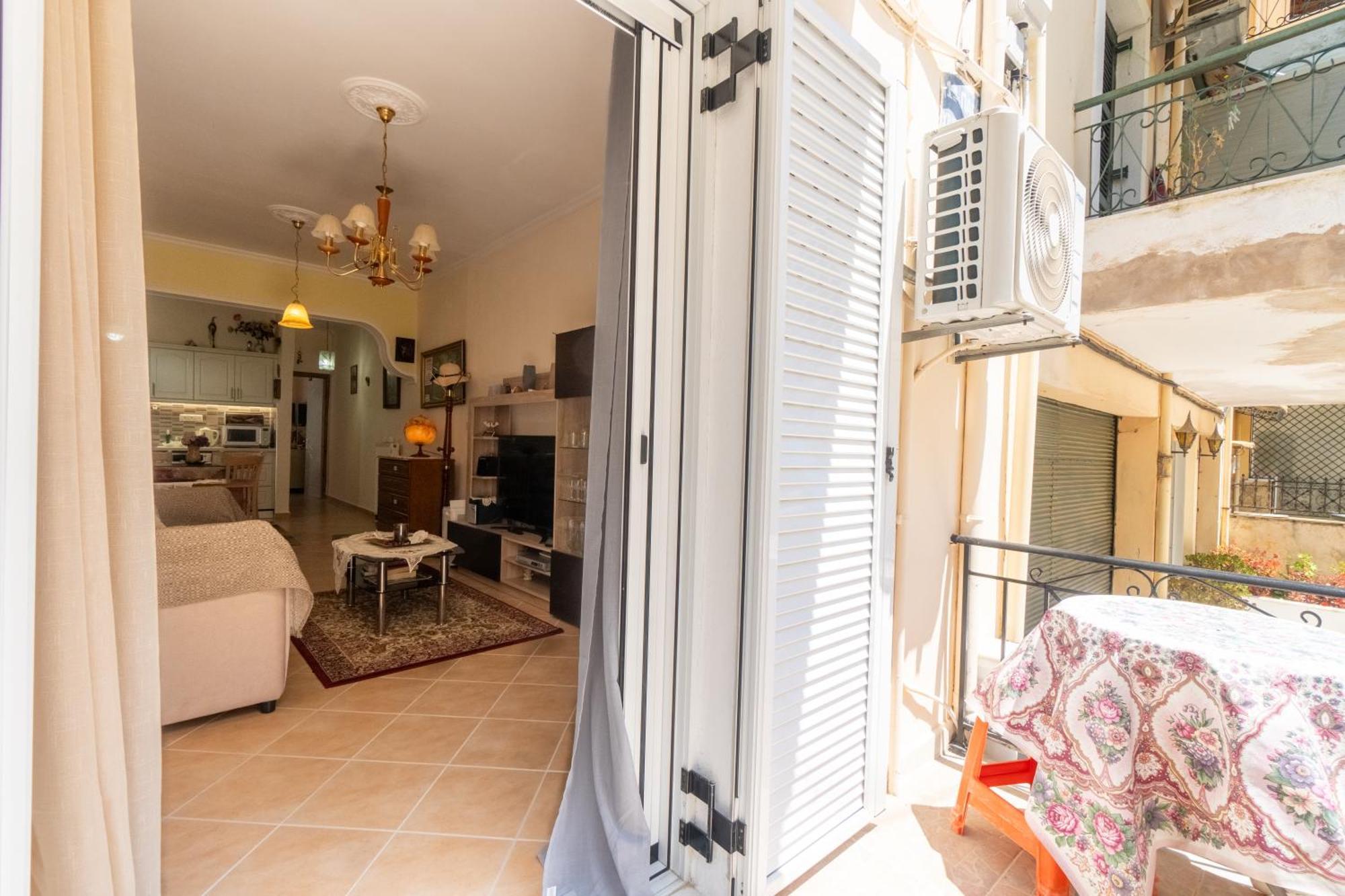 Doris House By Guestcorfu Lejlighed Corfu  Eksteriør billede